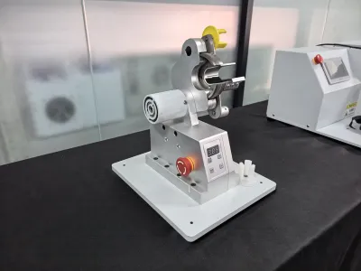 Máquina de Enrolamento de Tecido Vertical JW-25W Thumb