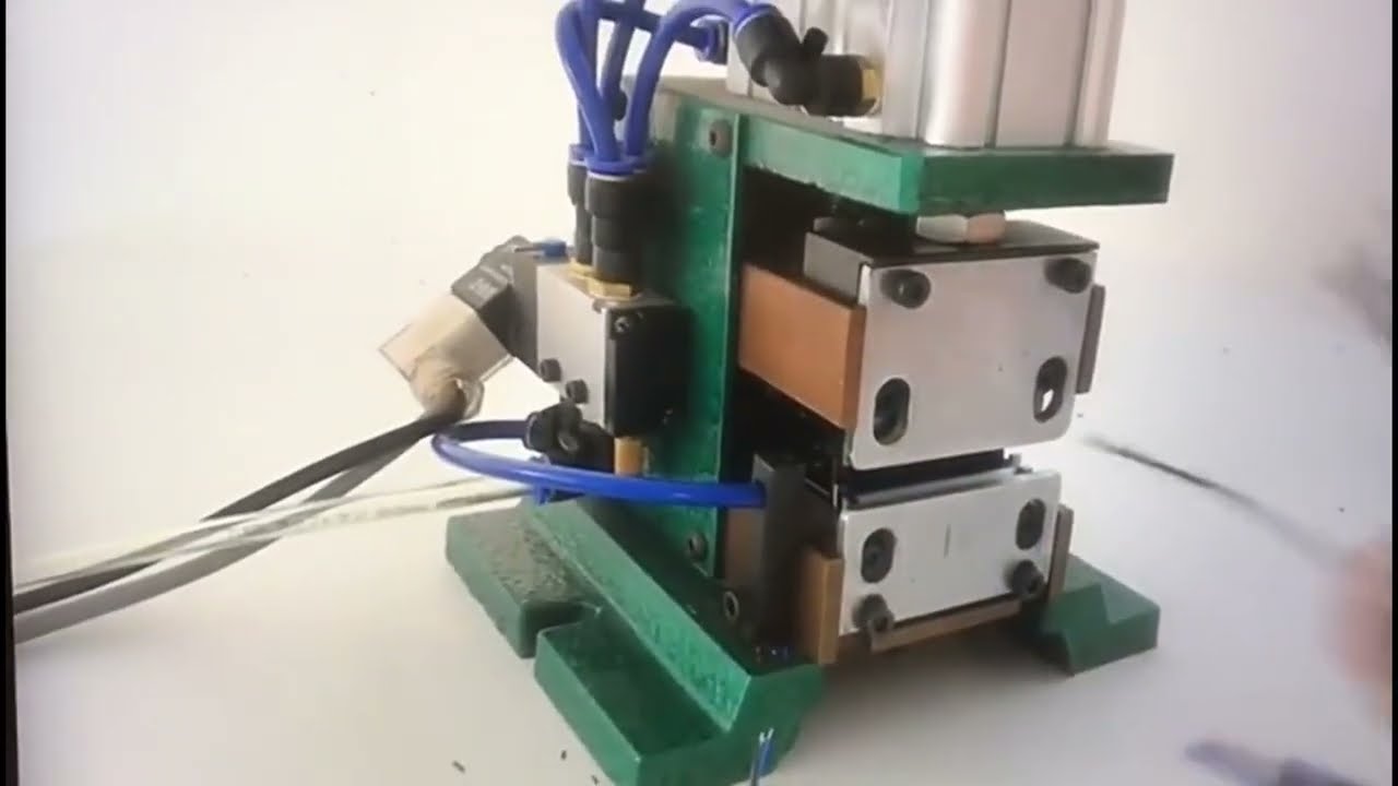 Automatic Wire Stripping Machine for Multi-core Cable | Pneumatic Peeling System