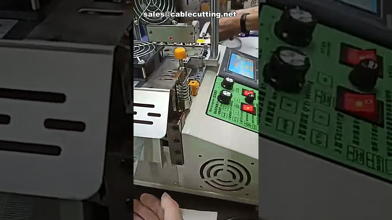 Fabric 2-Hole Button Making Machine for Automated Garment Production